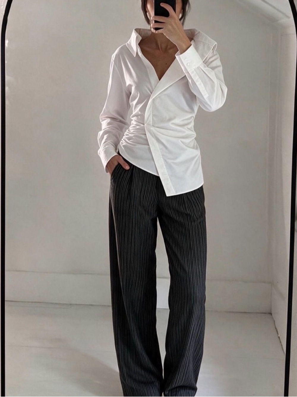 Jacquemus La Chemise Elie Asymmetric Cotton Blouse White